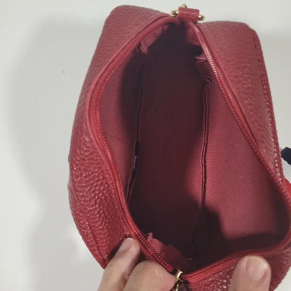 Red Bumble bee bag unbranded - Picture 9 of 9